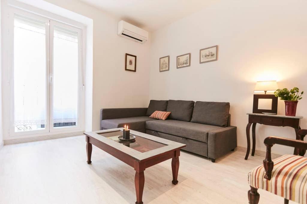 شقة Original Y Coqueto Apartamento Junto A Plaza Mayor مدريد المظهر الخارجي الصورة