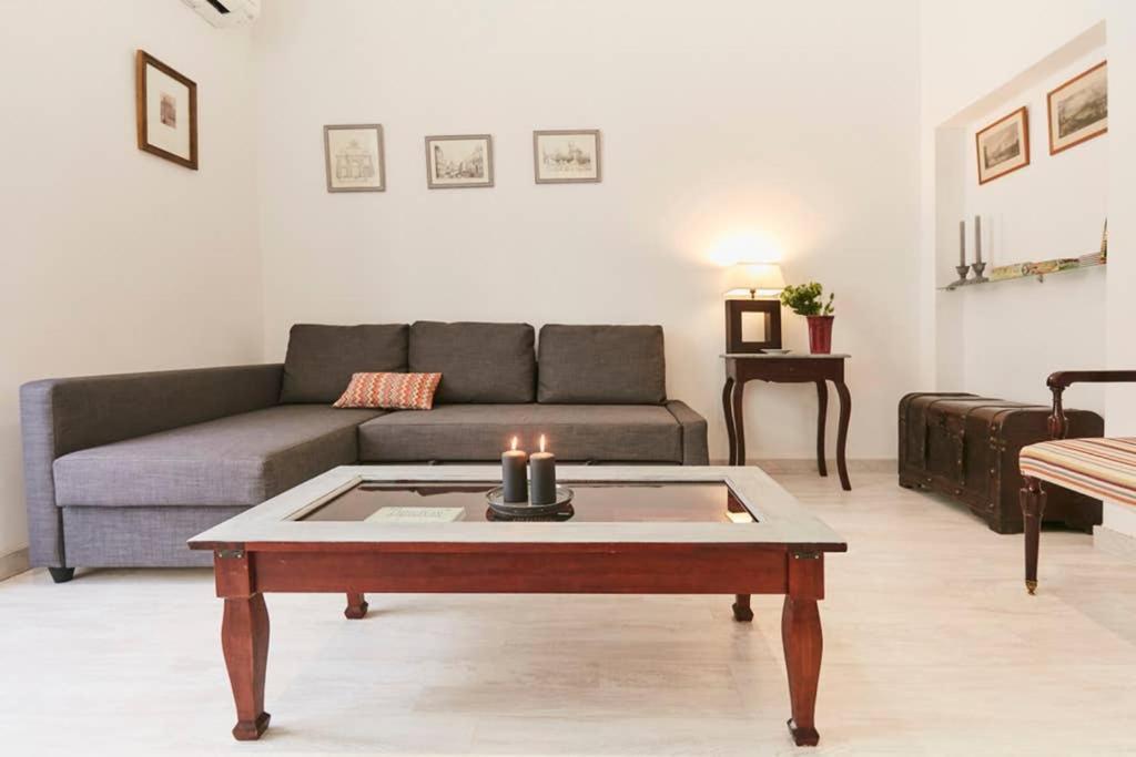 شقة Original Y Coqueto Apartamento Junto A Plaza Mayor مدريد المظهر الخارجي الصورة