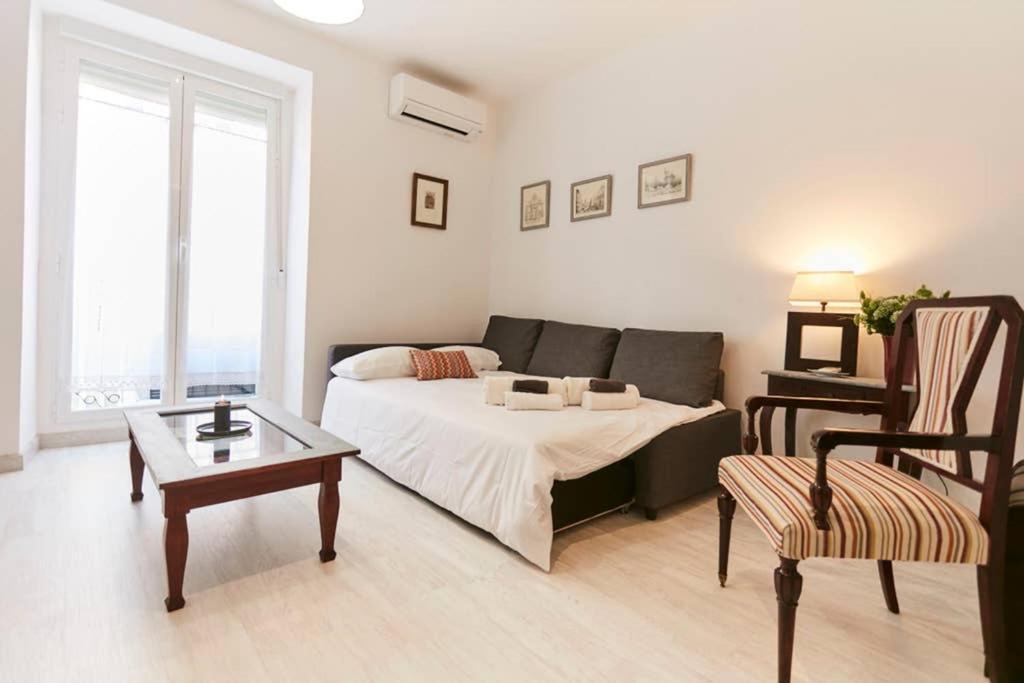 شقة Original Y Coqueto Apartamento Junto A Plaza Mayor مدريد المظهر الخارجي الصورة